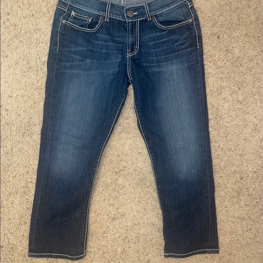 Bke Jean capris.